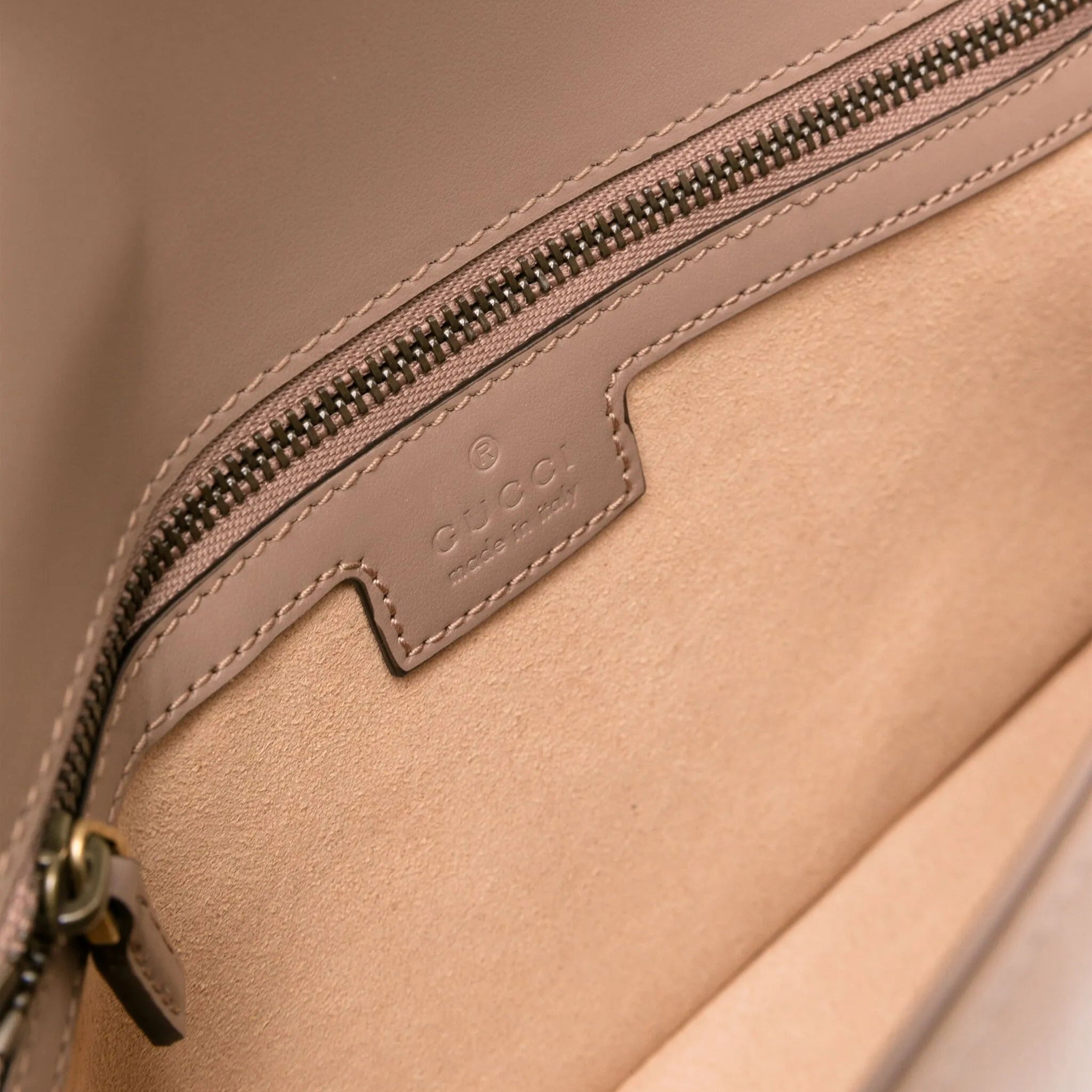 Marmont Medium GC